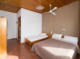 Economy rooms