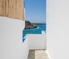 The mini terrace of the attached small room